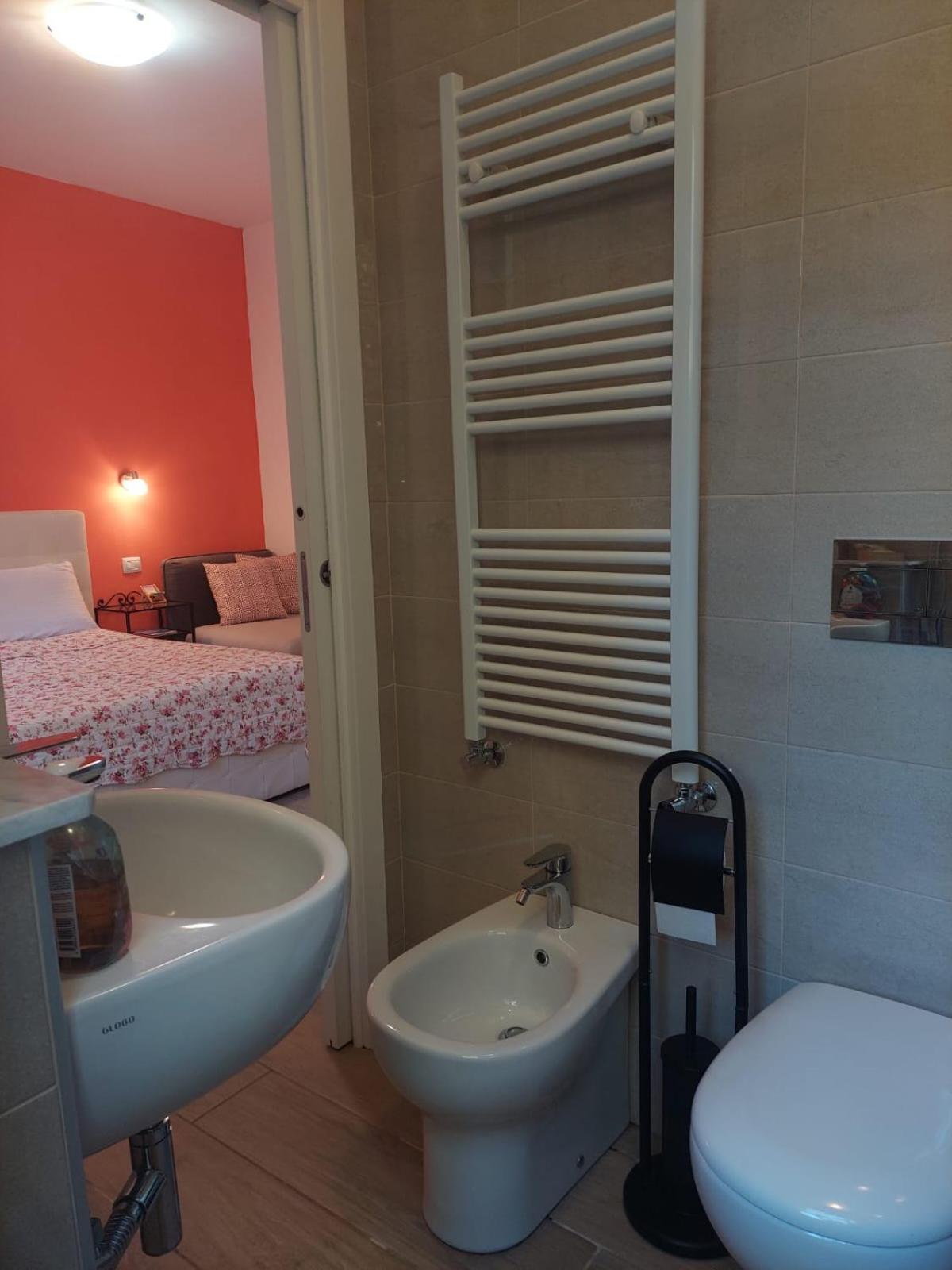 Albamare Guest house *