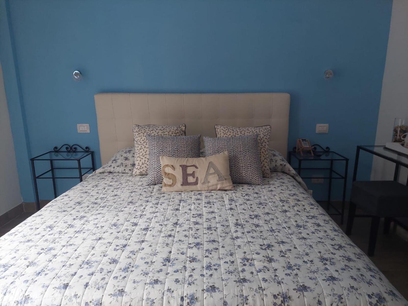Albamare Guest house *