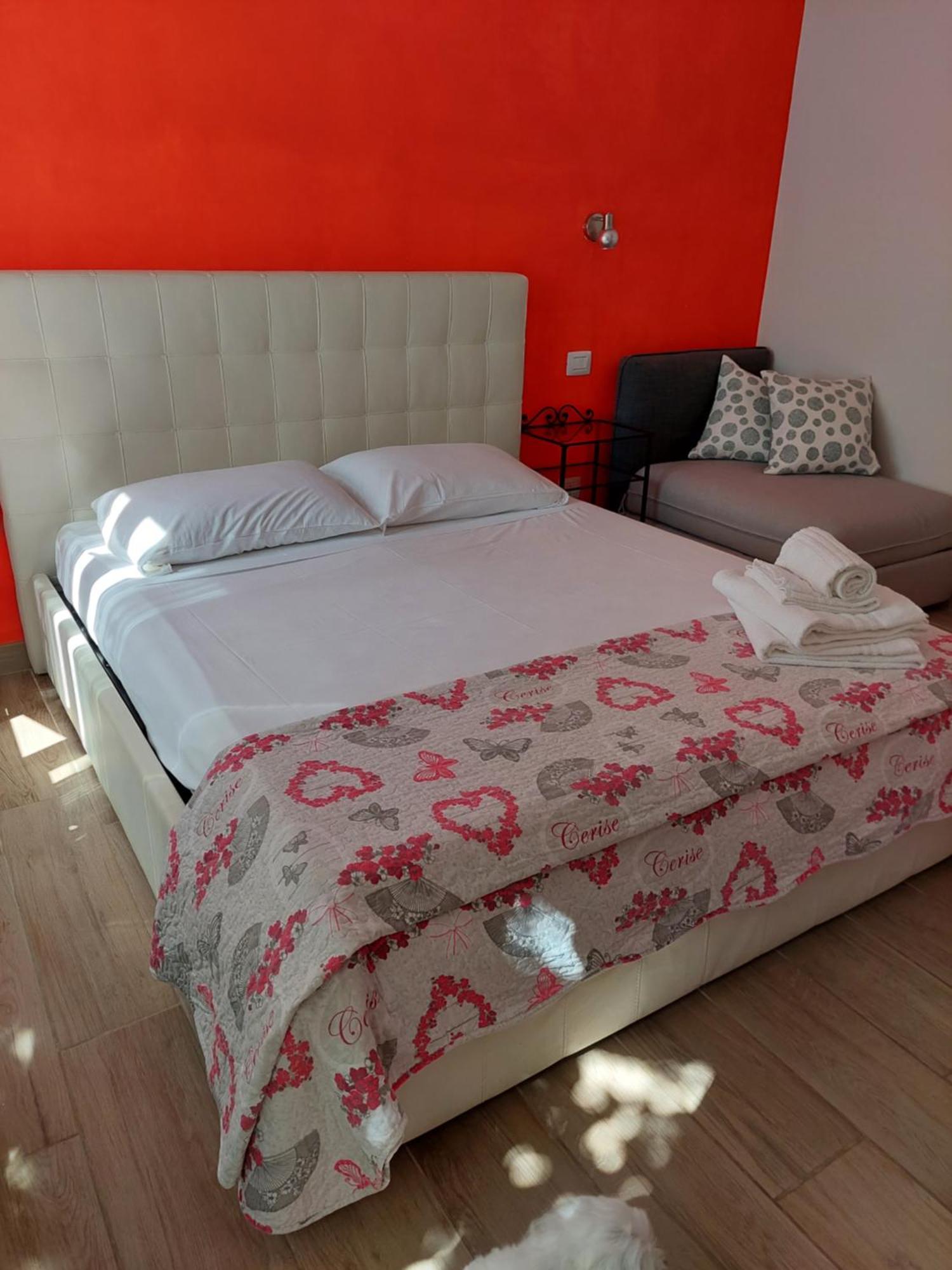 Guest house Albamare *